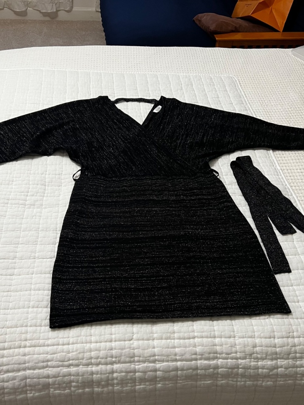 GENTLY  USED - evening dress - Picture 3 of 12
